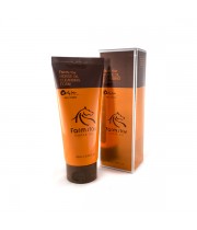 Очищающая пенка с лошадиным маслом FarmStay Jeju Horse Oil Seed Cleansing Foam